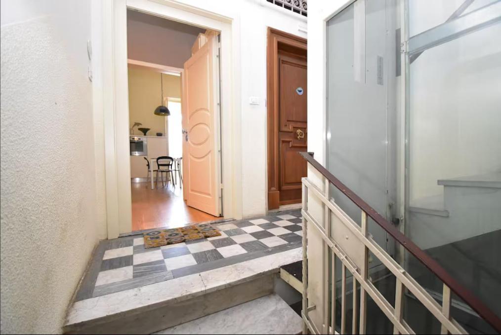Appartamento A 150M Dal Duomo 피에트라산타 외부 사진